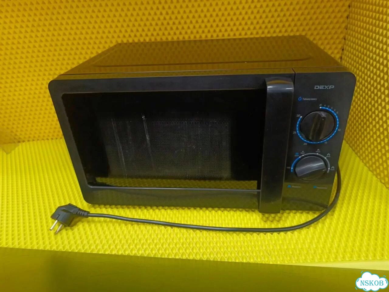 Микроволновка dexp MS-71 фото 1