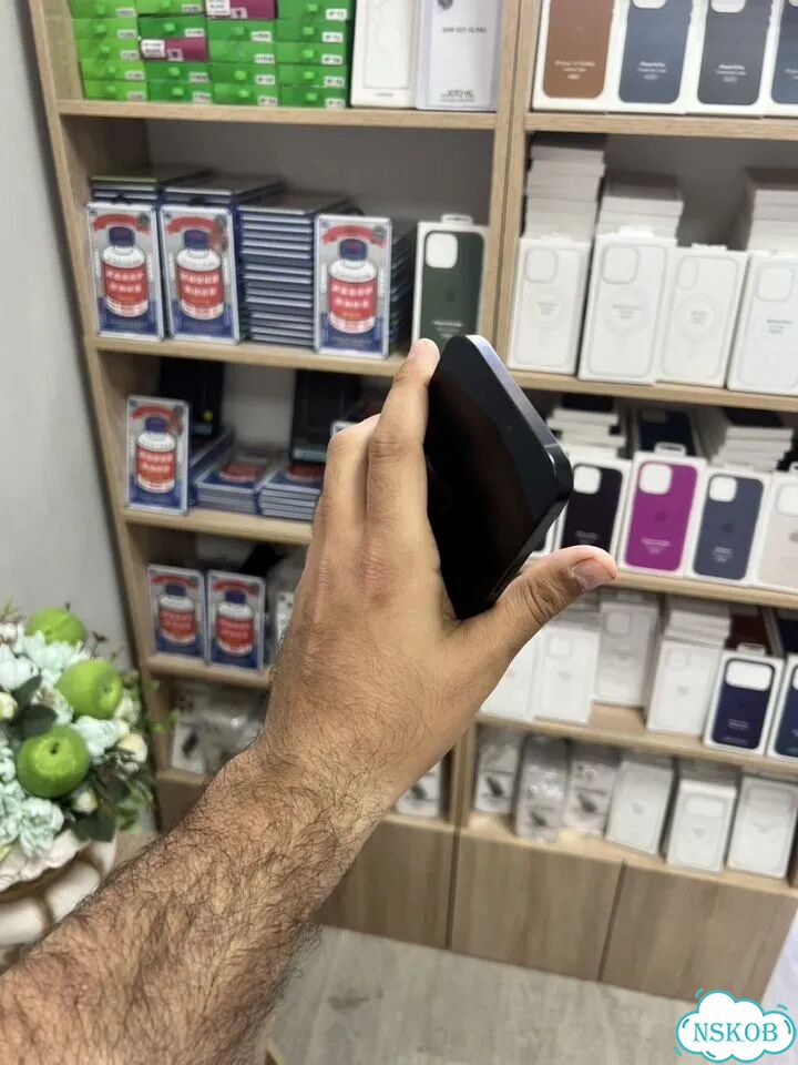 iPhone 16 Pro Max, 256 ГБ, SIM + eSIM фото 8