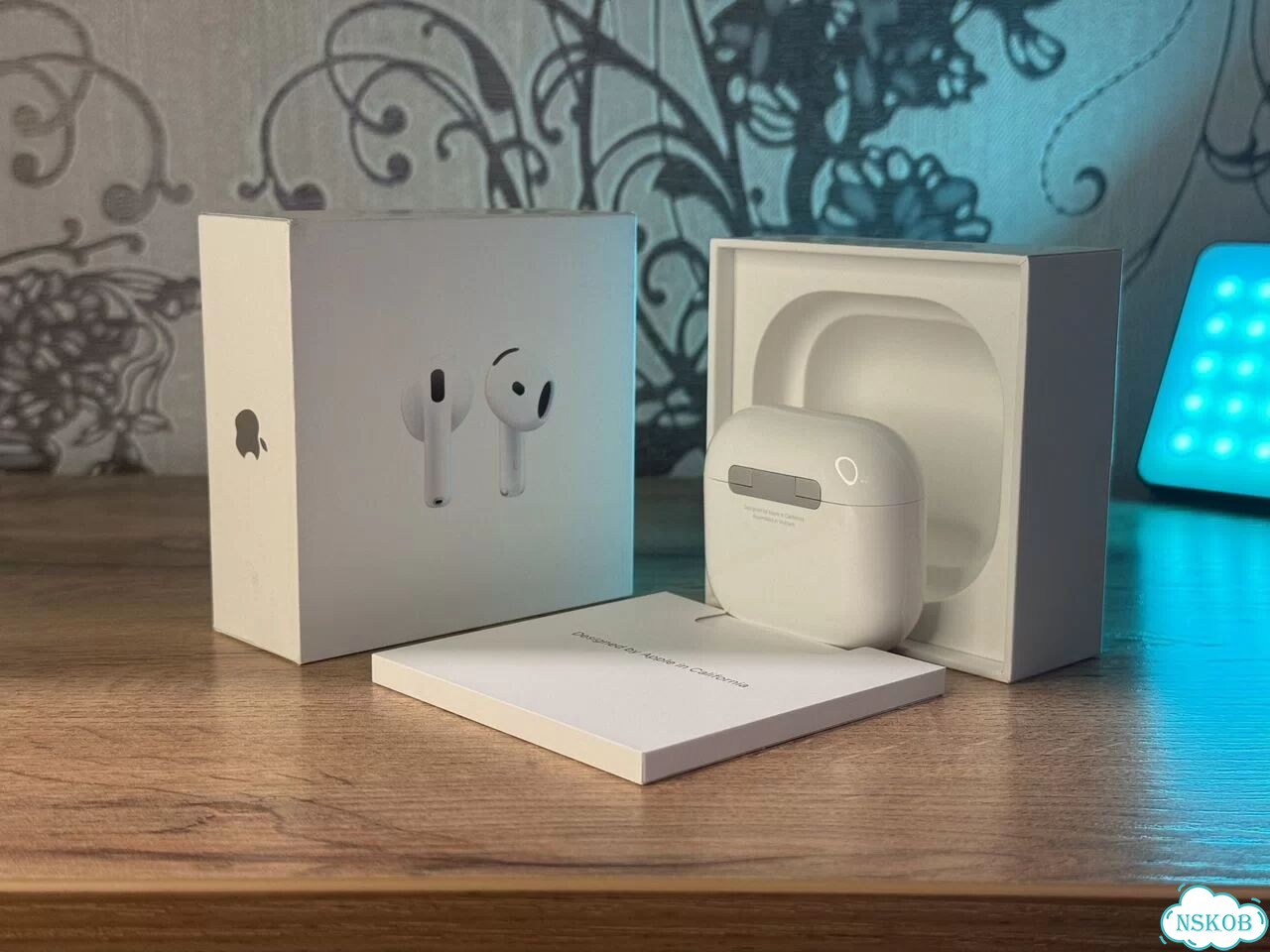 Apple AirPods 4 (original) фото 4