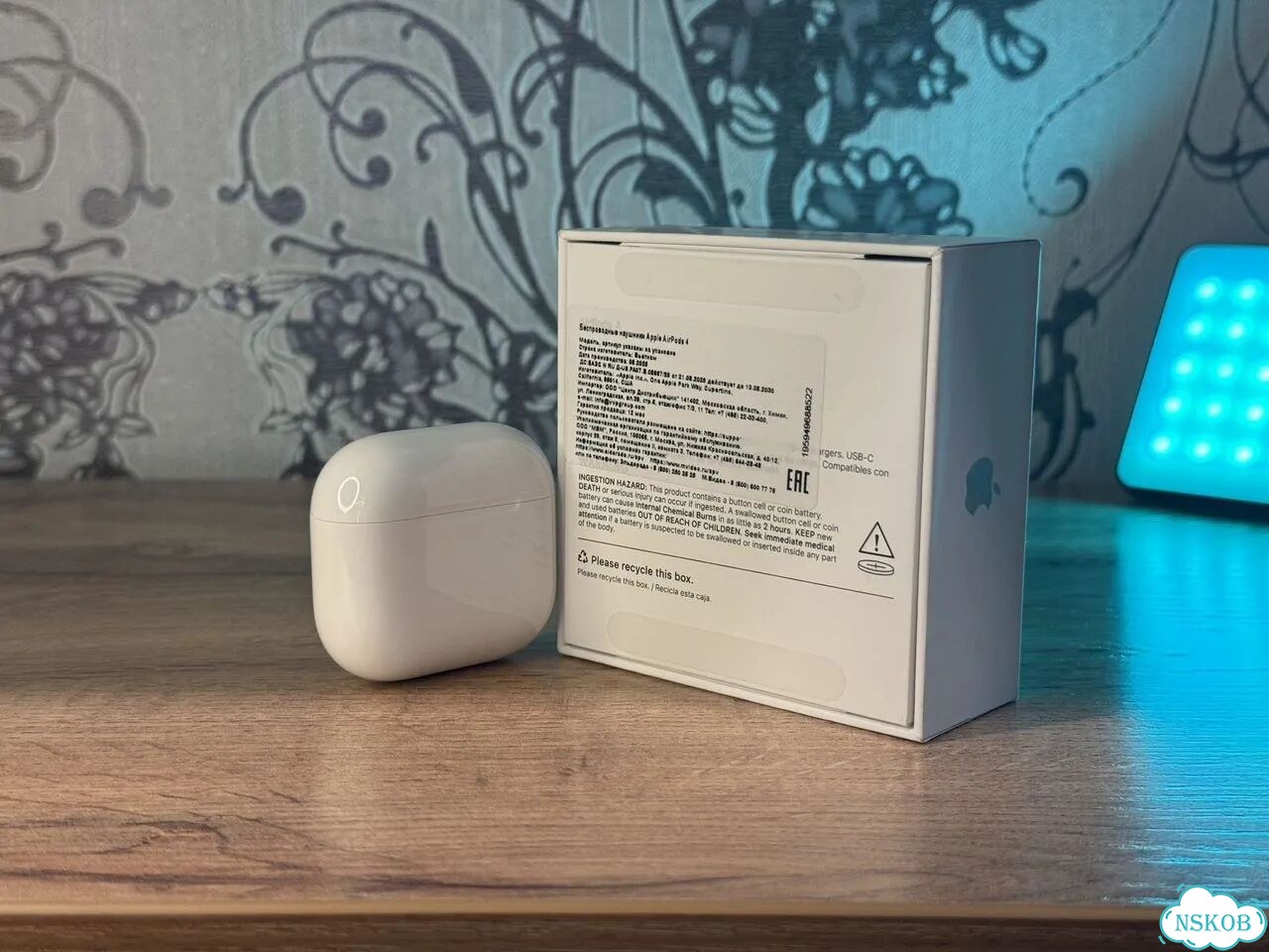 Apple AirPods 4 (original) фото 6