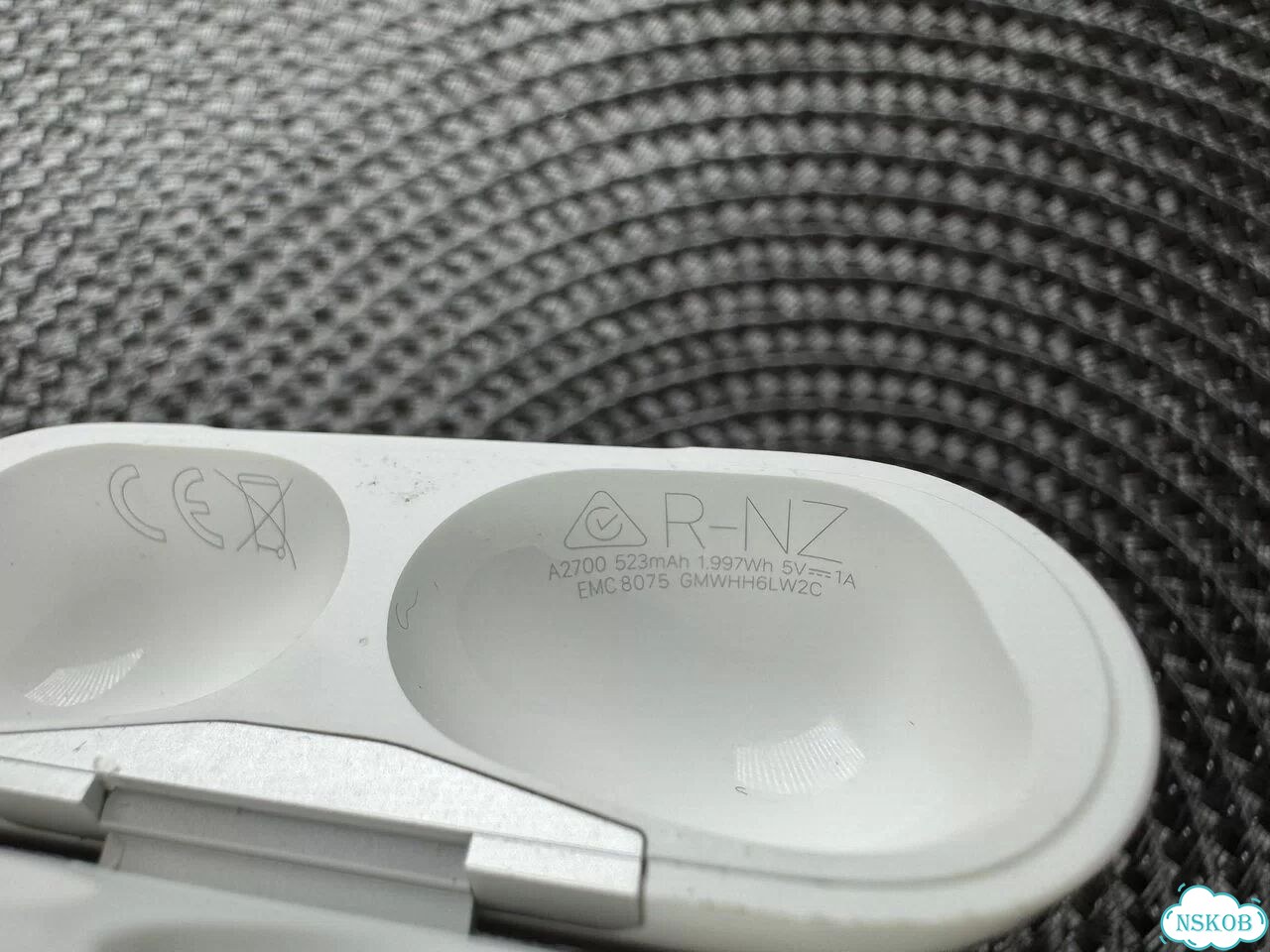 Кейс для Airpods Pro 2 A2700 фото 9