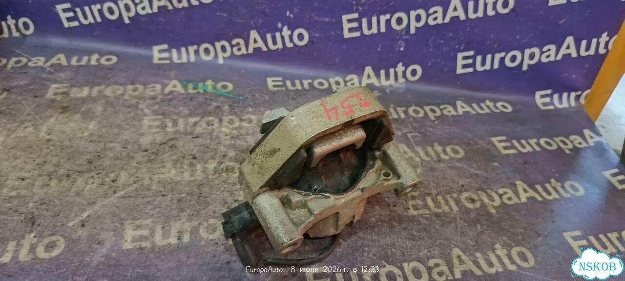 Опора двигателя Audi A6 C7 cypa 2016 фото 1