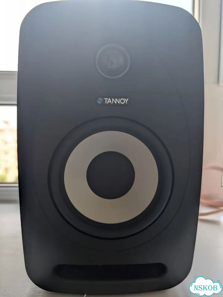 Студийные мониторы Tannoy Reveal 502 фото 3