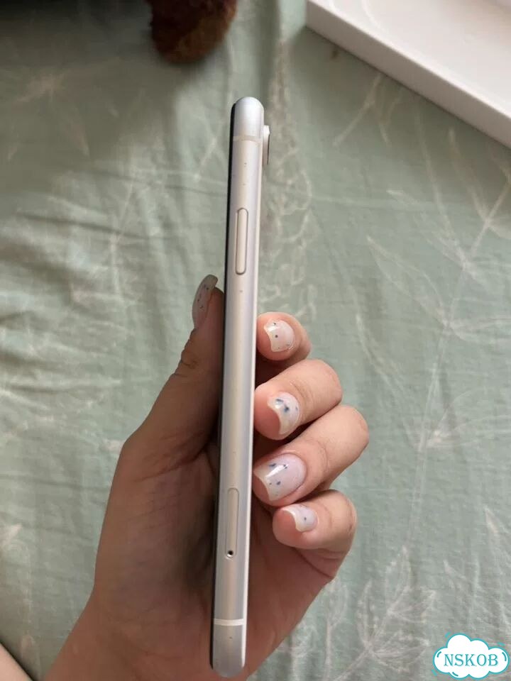 iPhone Xr, 64 ГБ, 1 SIM фото 4