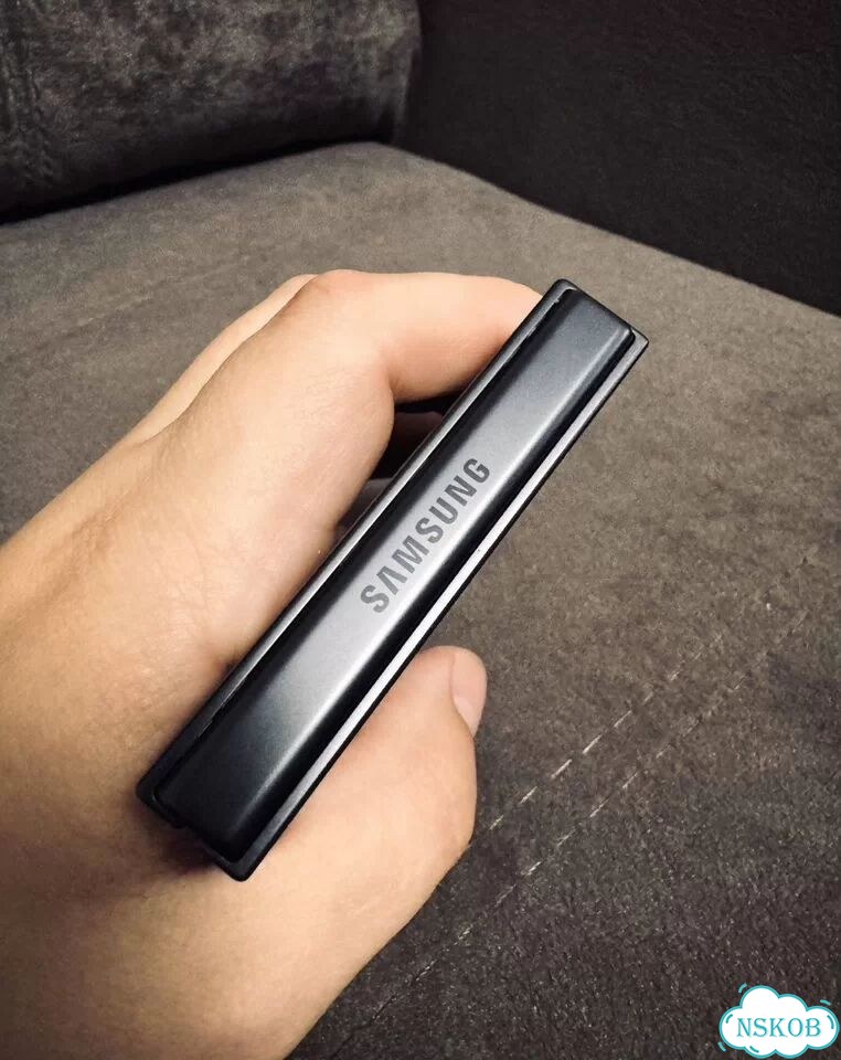 Samsung Galaxy Z Flip7, 12/256 ГБ, SIM + eSIM фото 7