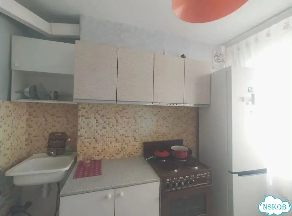 2-к. квартира, 46 м², 4/10 эт. фото 6