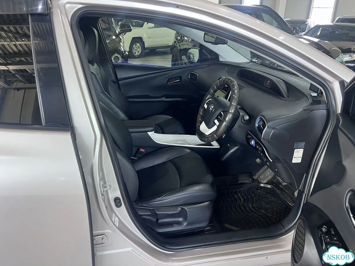 Toyota Prius 1.8 CVT, 2016, 247 000 км фото 10