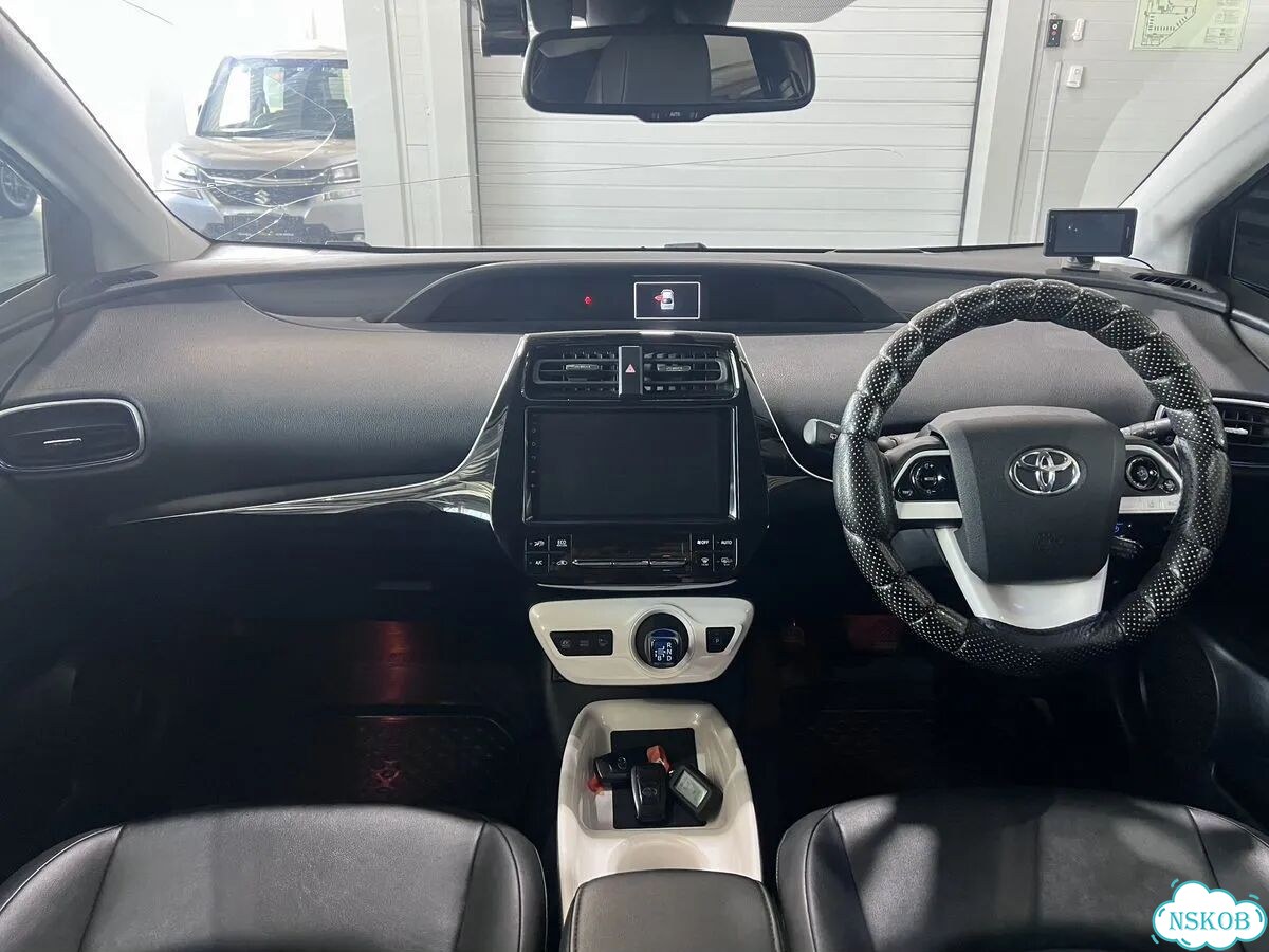 Toyota Prius 1.8 CVT, 2016, 247 000 км фото 13