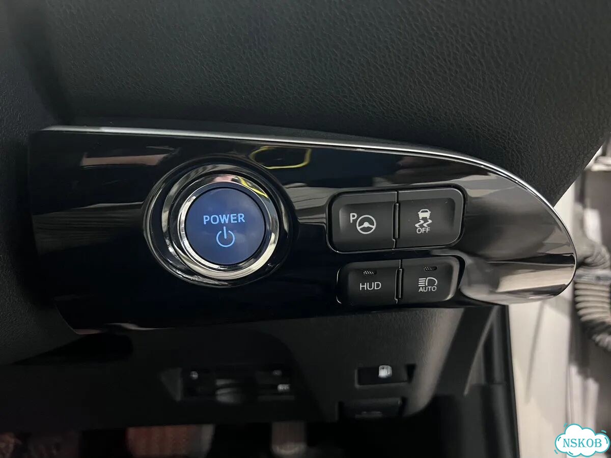 Toyota Prius 1.8 CVT, 2016, 247 000 км фото 15