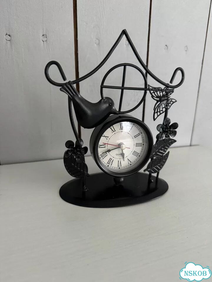 Часы в стиле прованс фото 1