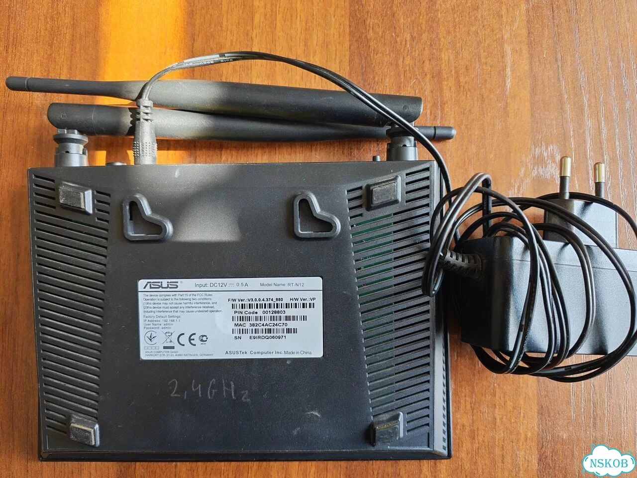 Точка доступа wifi Asus RT-AC51U фото 4