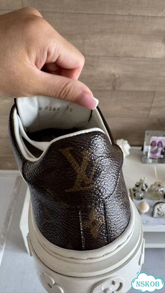 Louis vuitton кроссовки фото 5