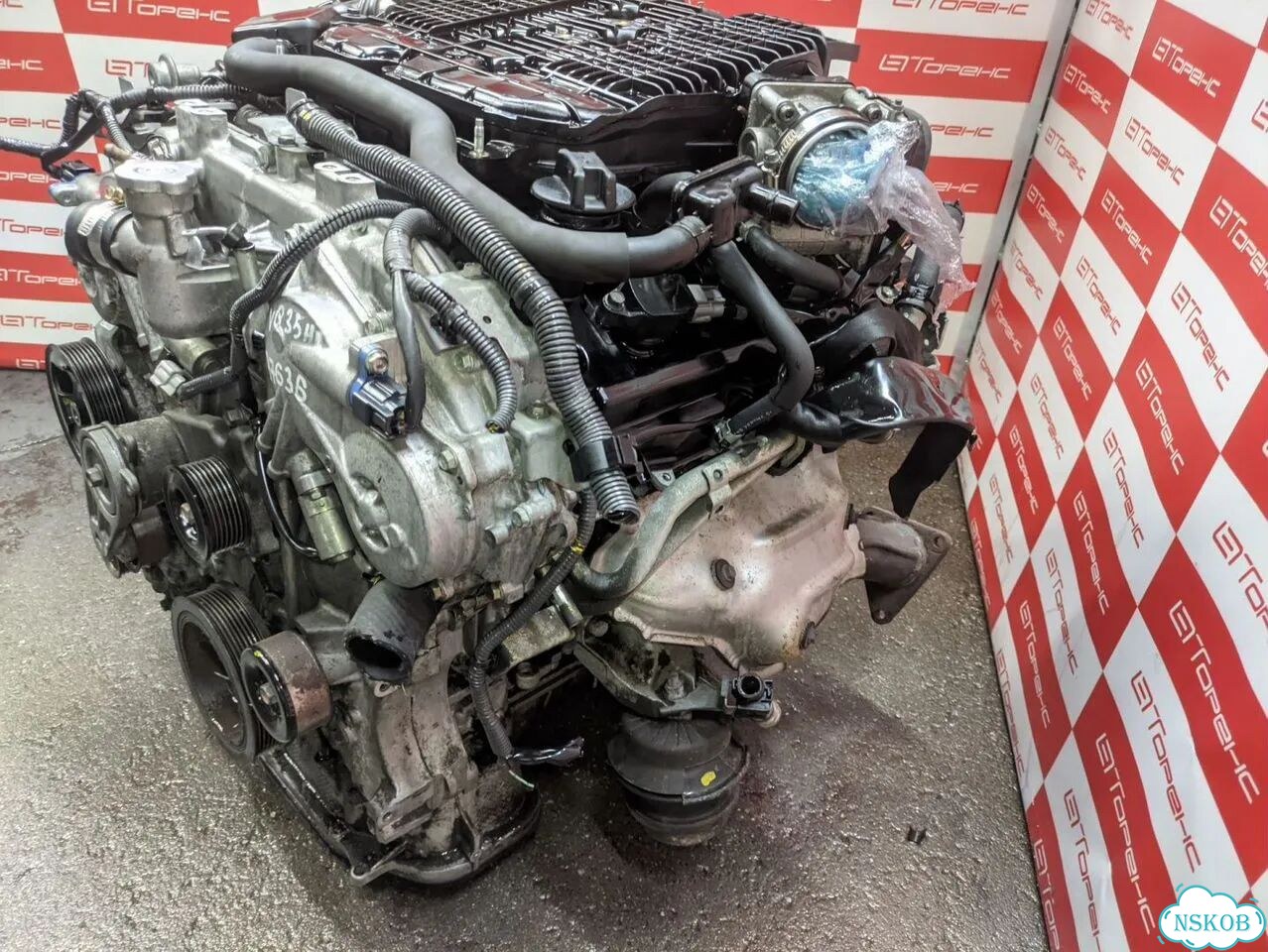 Оригинальный двигатель Ниссан Скайлайн V36 с VQ35HR фото 4