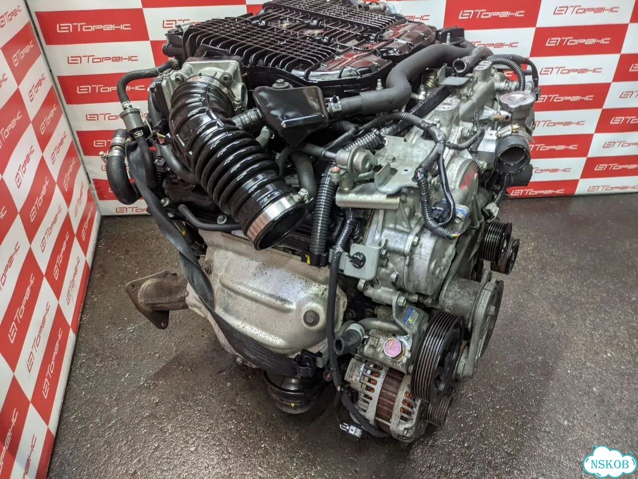 Оригинальный двигатель Ниссан Скайлайн V36 с VQ35HR фото 5
