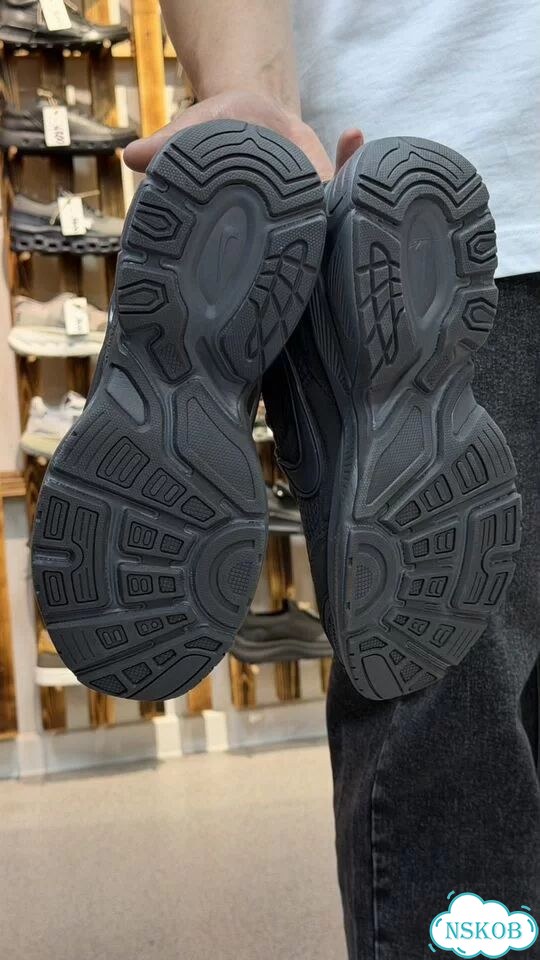 Кроссовки Nike V2K Run фото 4