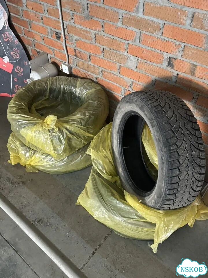 Pirelli Formula Ice 215/60 R17 100T фото 1