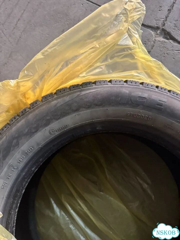 Pirelli Formula Ice 215/60 R17 100T фото 2
