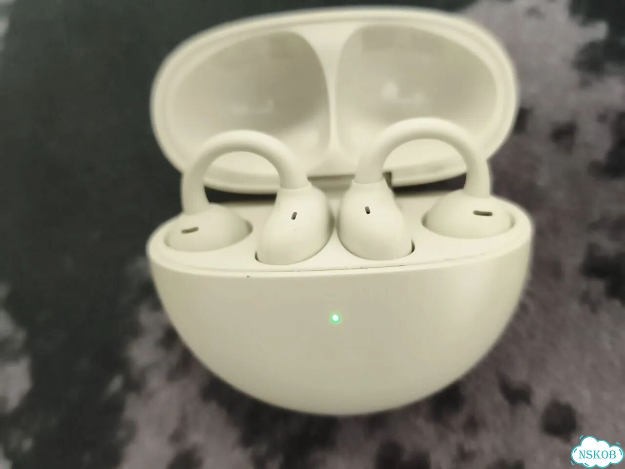 Huawei free clip фото 1