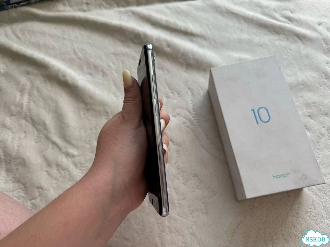 HONOR 10, 4/64 ГБ, 2 SIM фото 5