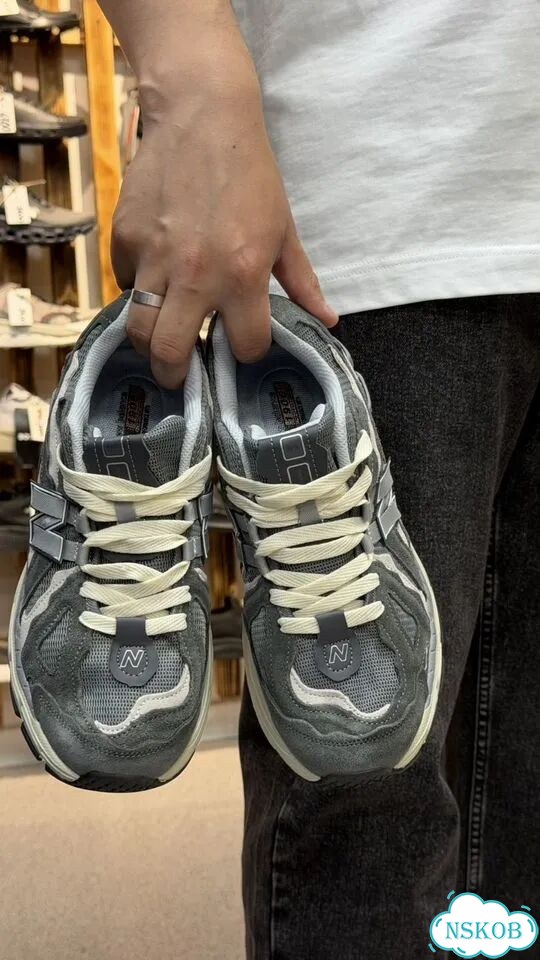 Кроссовки New Balance 1906d фото 2