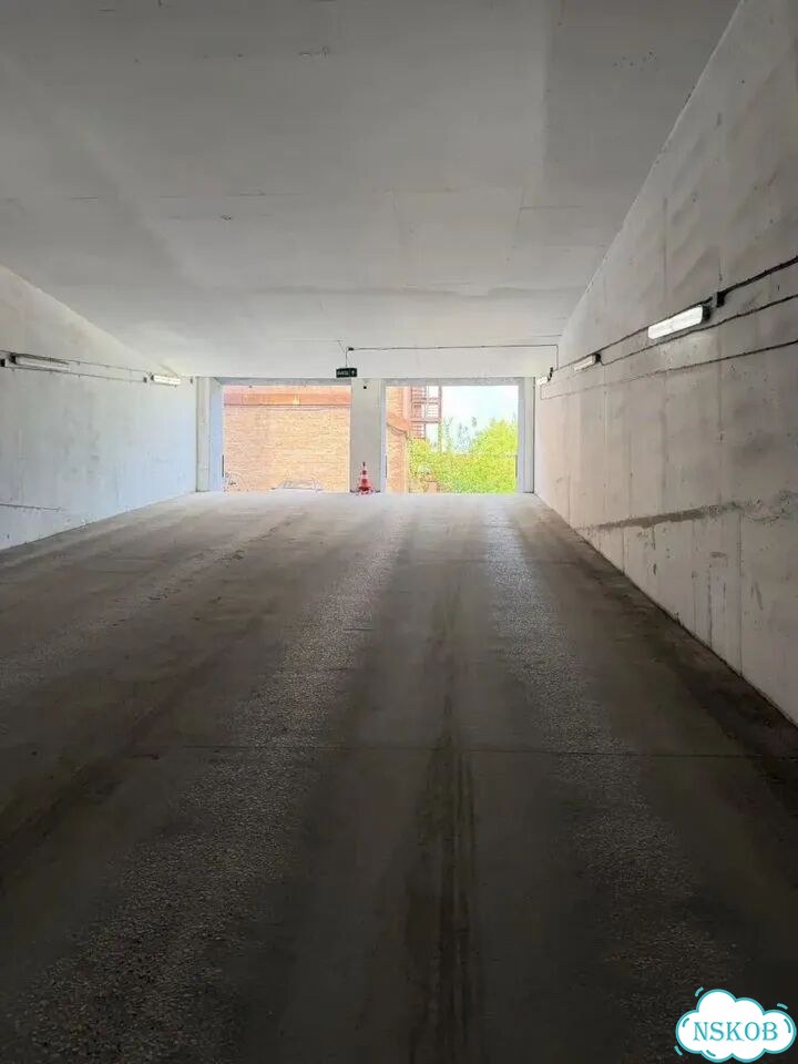 Машиноместо, 13 м² фото 7