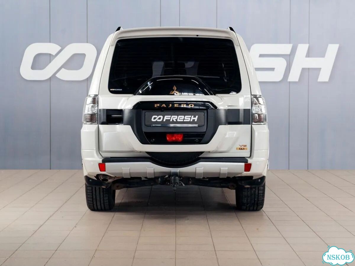 Mitsubishi Pajero 3.0 AT, 2021, 147 956 км фото 4