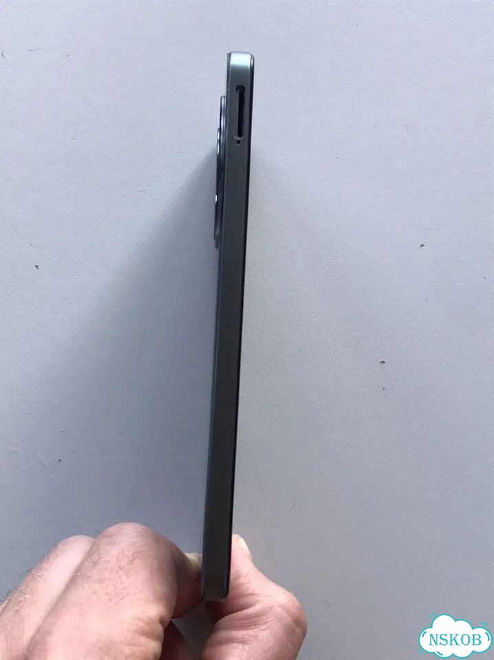 realme C61, 6/128 ГБ, 2 SIM фото 6