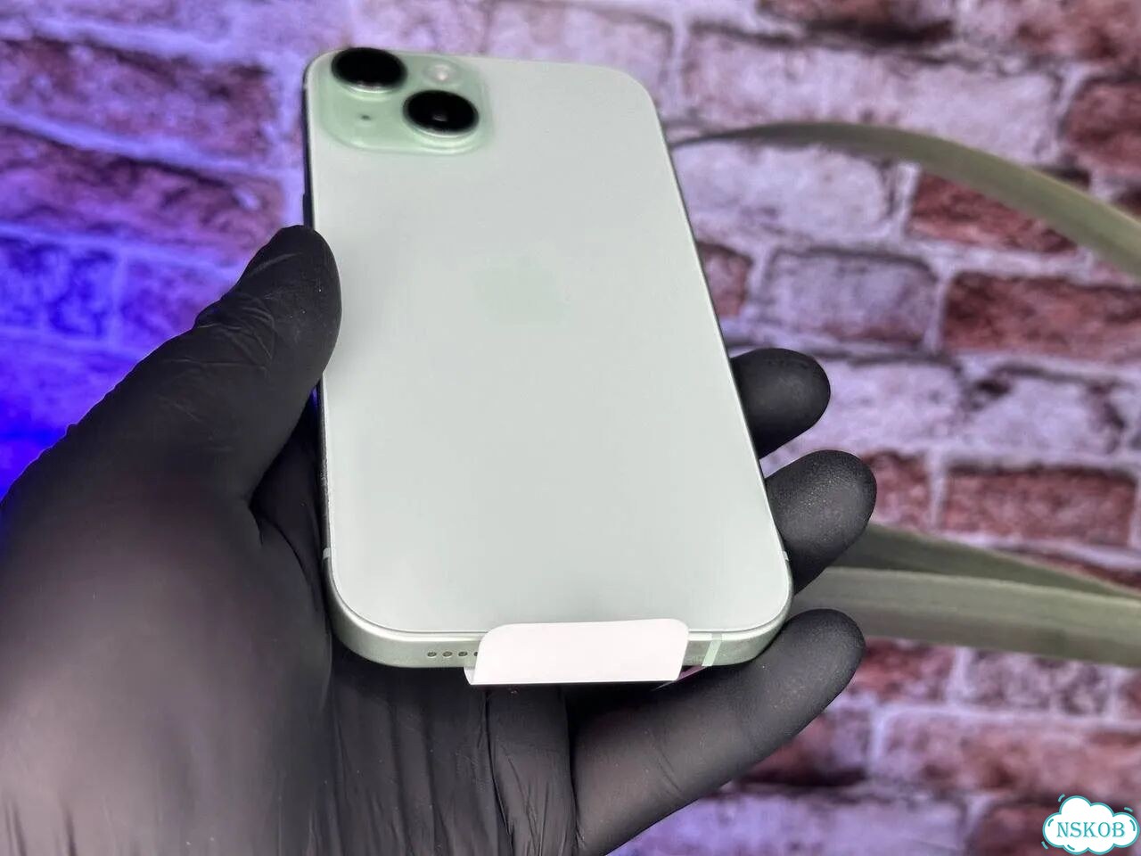 iPhone 15, 256 ГБ, SIM + eSIM фото 6