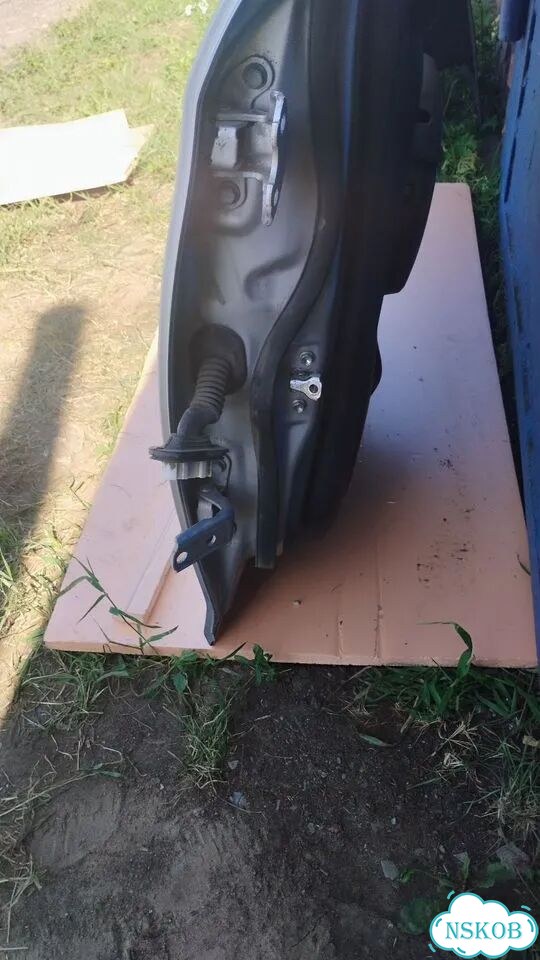 Продам дверь toyota фото 3