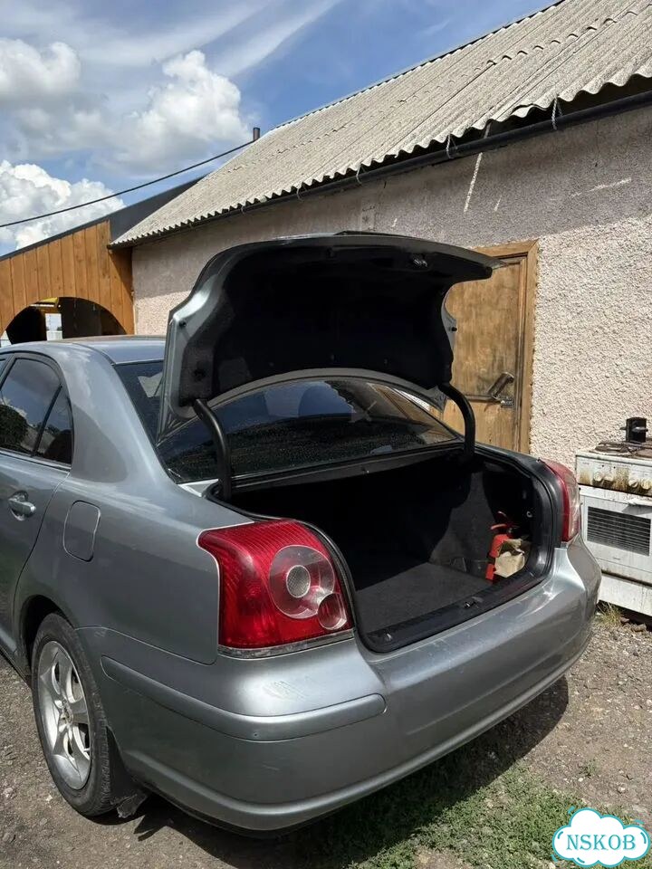 Toyota Avensis 1.8 MT, 2007, 252 000 км фото 8