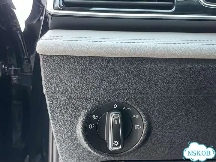 Volkswagen Tiguan L 1.4 AMT, 2023, 31 000 км фото 26