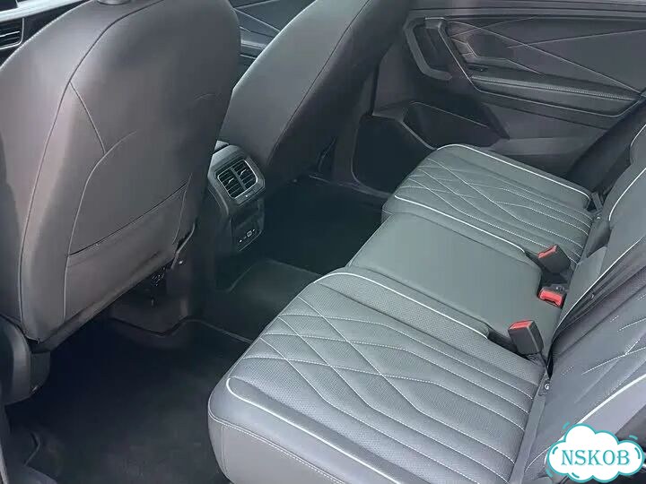 Volkswagen Tiguan L 1.4 AMT, 2023, 31 000 км фото 28