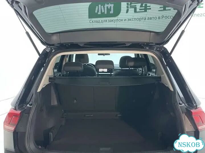 Volkswagen Tiguan L 1.4 AMT, 2023, 31 000 км фото 9