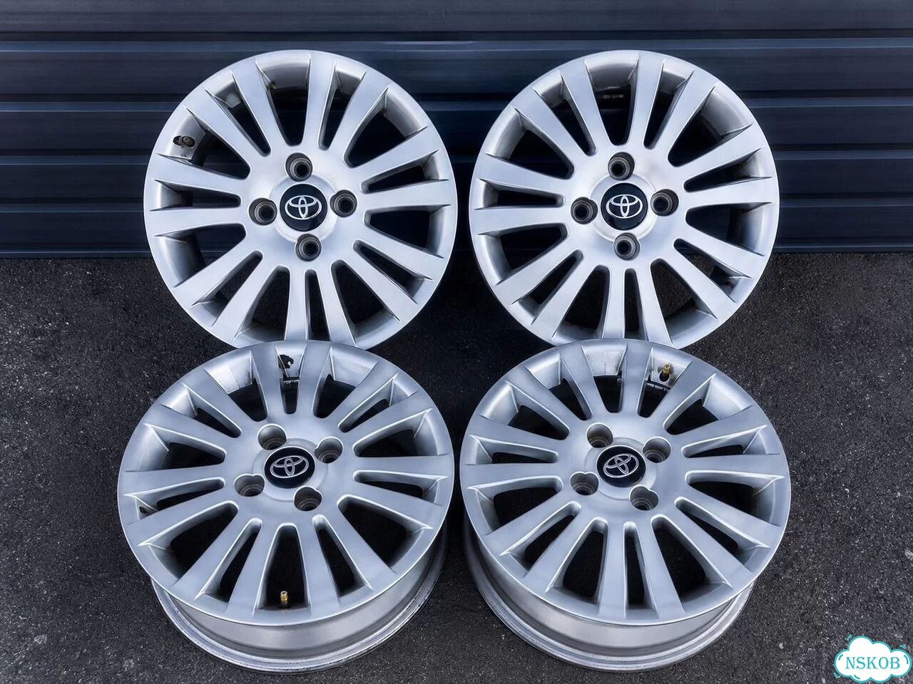 Литые диски Toyota 5.5×R14 4×100 фото 1