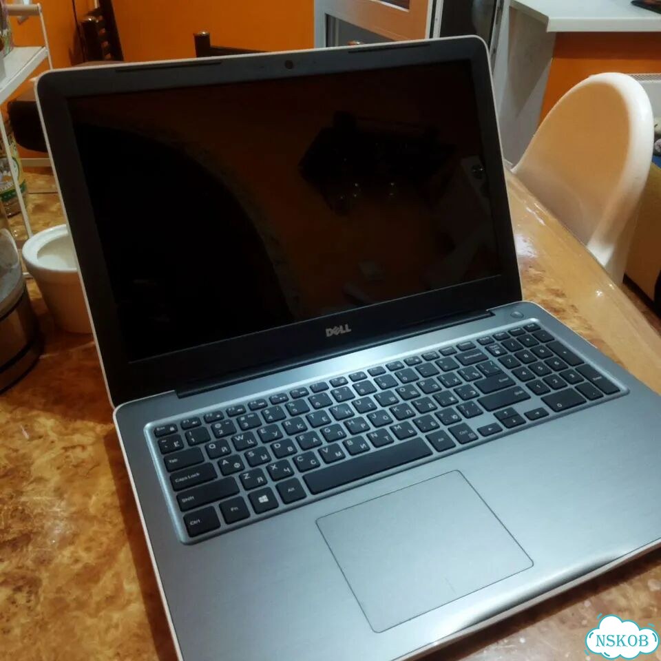 Игровой ноутбук i3-6006/R7m430 фото 4