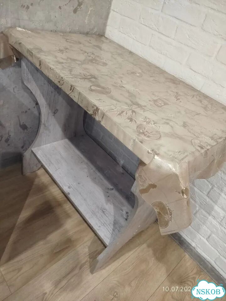 Кухонный стол бу фото 1