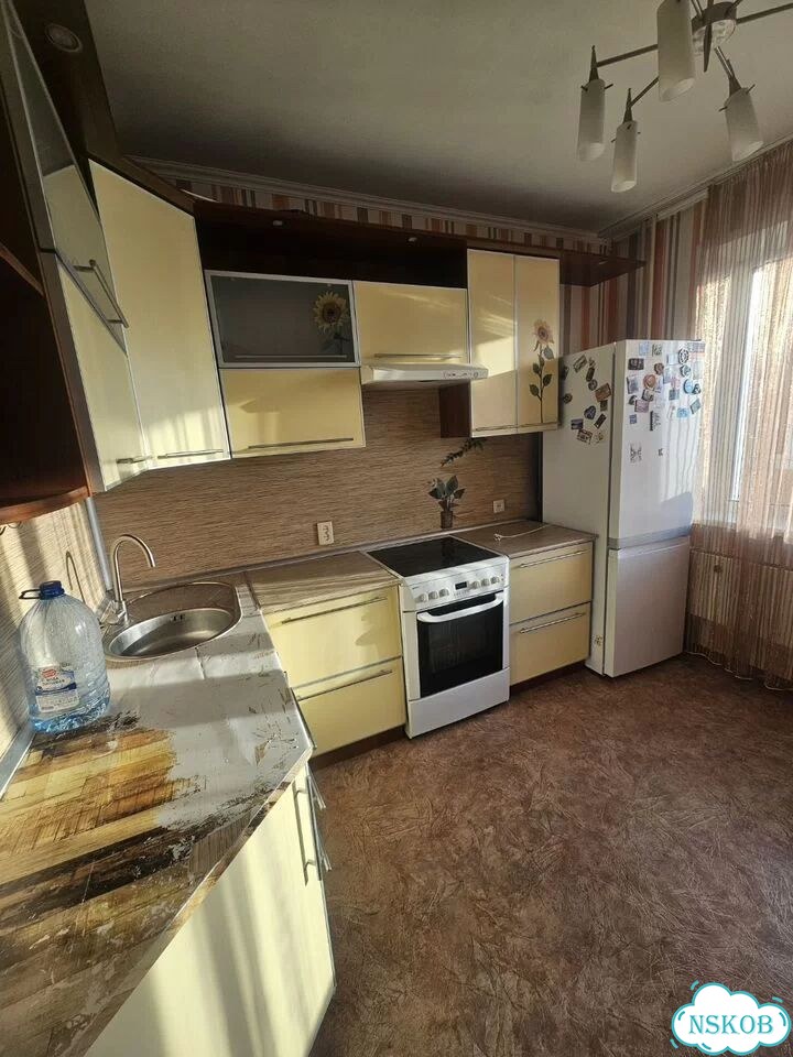 2-к. квартира, 58 м², 7/17 эт. фото 2