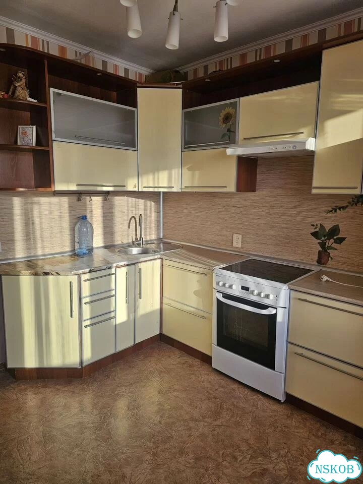 2-к. квартира, 58 м², 7/17 эт. фото 4