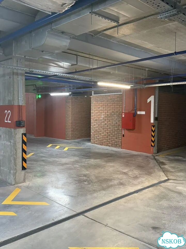 Машиноместо, 13 м² фото 5