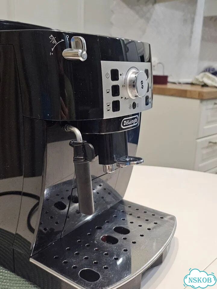 Кофемашина delonghi magnifica S 22.110 фото 3
