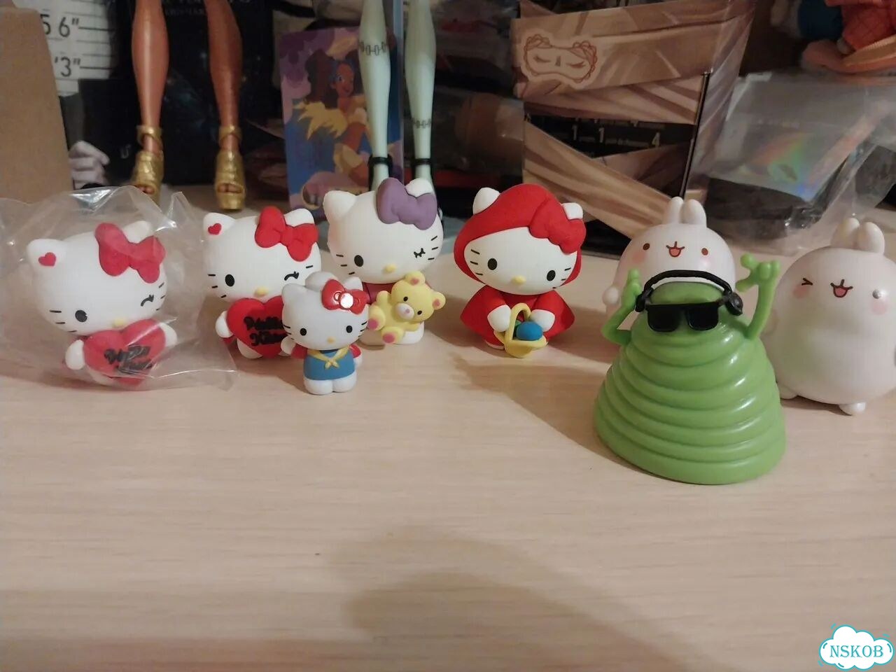 Sweet box hello kitty молонг отель и тд фото 1