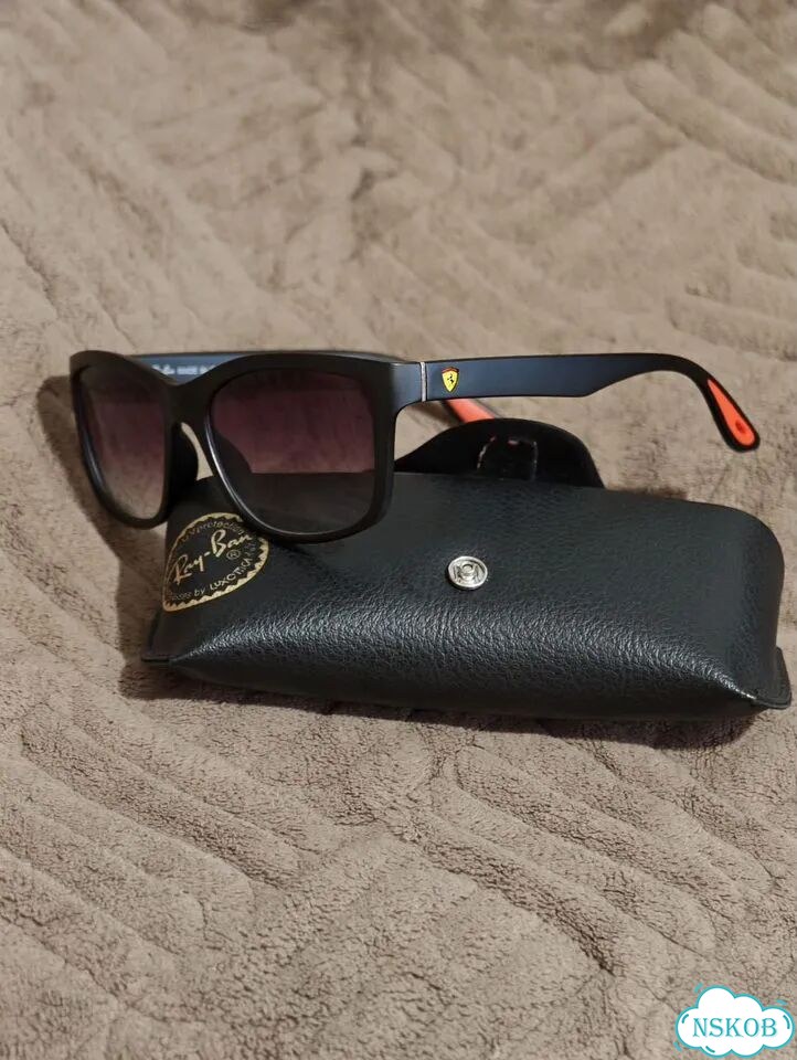 Солнцезащитные очки Ray-Ban оригинал фото 1