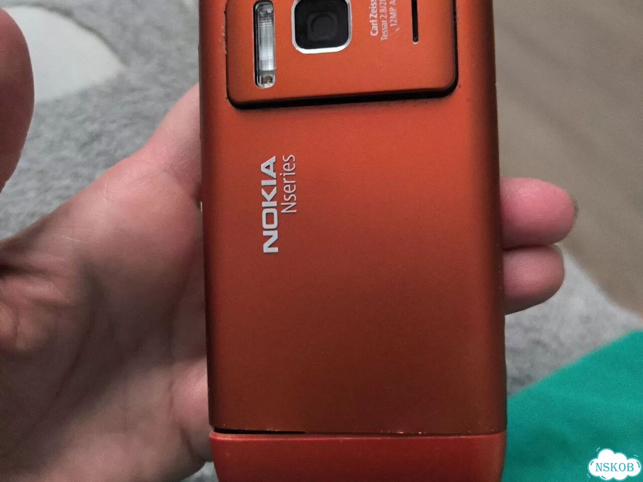 Nokia N8, 16 ГБ, 1 SIM фото 6