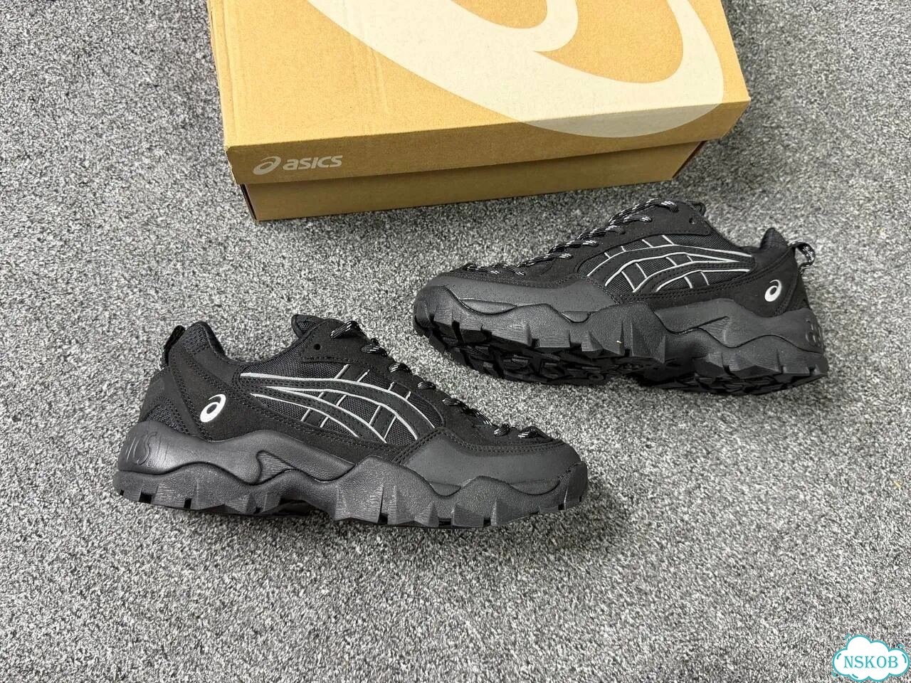 Кроссовки Asics Gel Pickax black фото 10