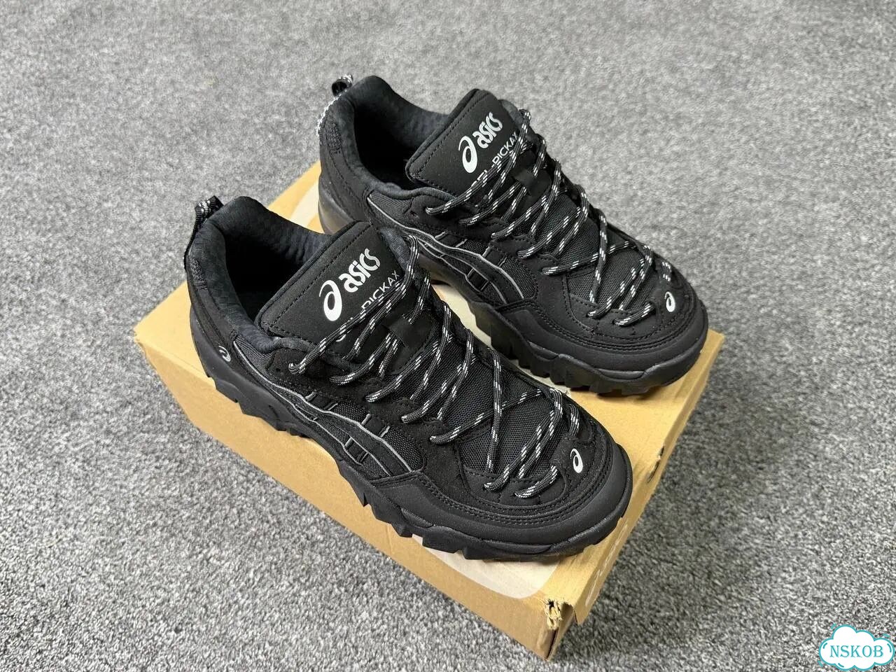 Кроссовки Asics Gel Pickax black фото 6