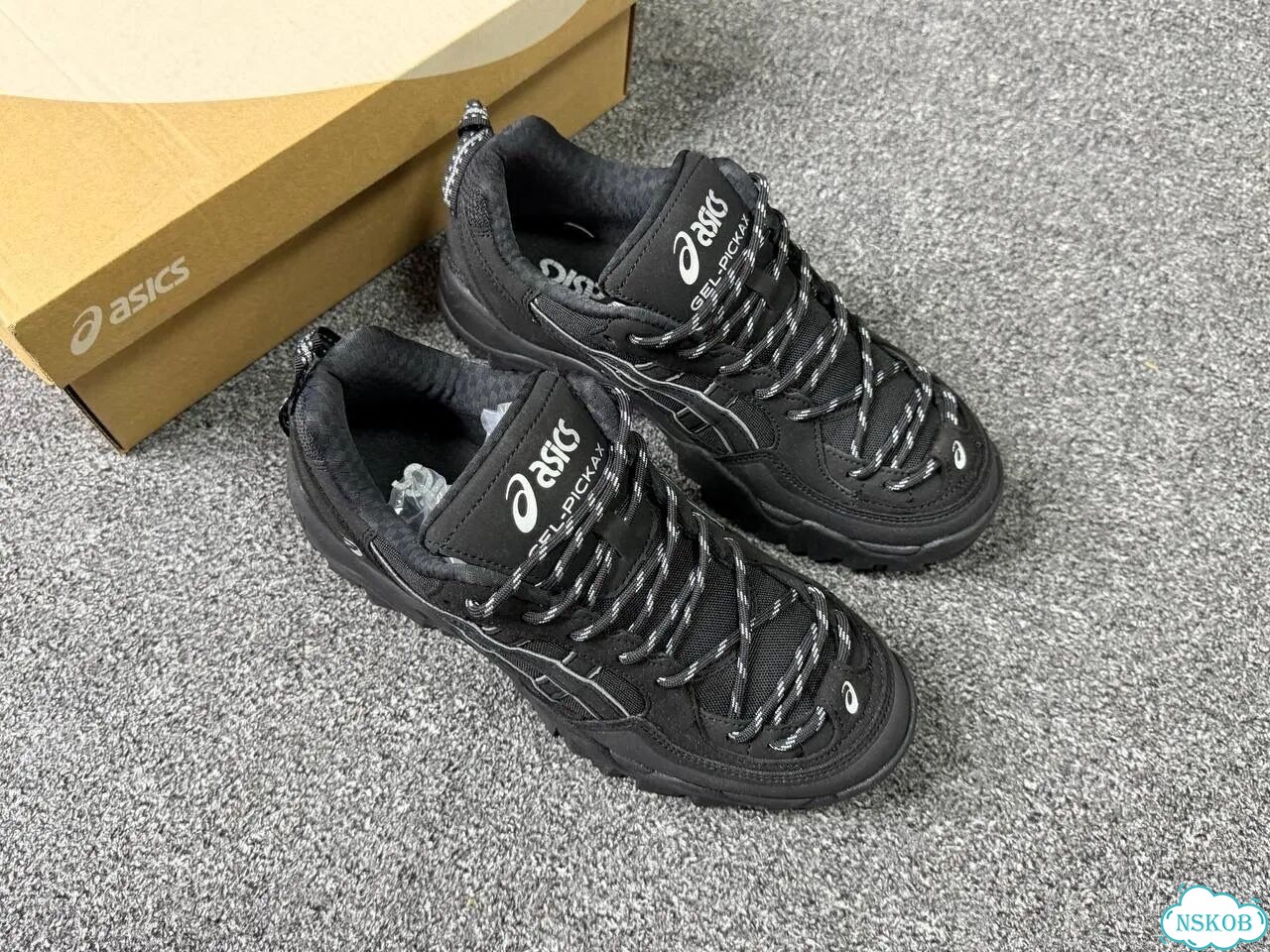 Кроссовки Asics Gel Pickax black фото 9