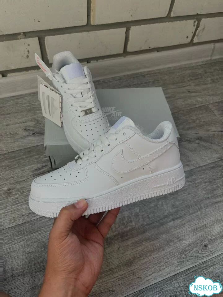 Nike air foce 1 белые премиум фото 4