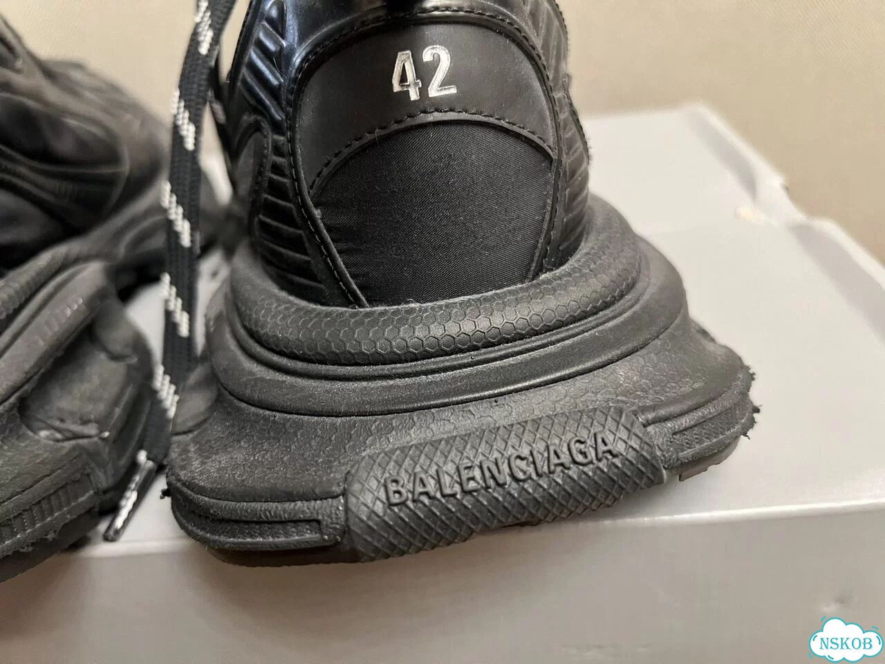 Balenciaga 3xl нейлоновые фото 3