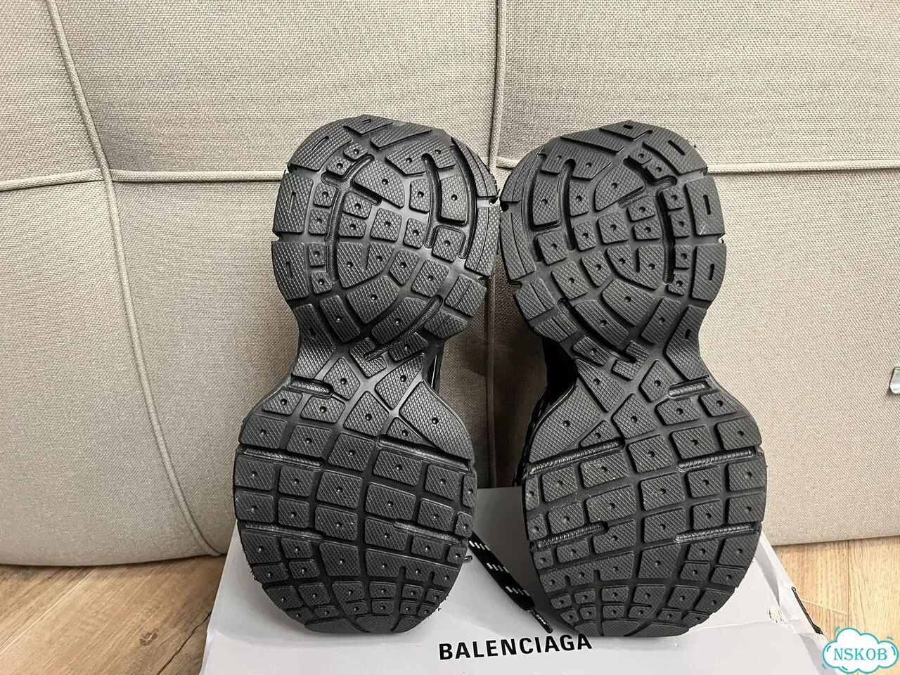 Balenciaga 3xl нейлоновые фото 5