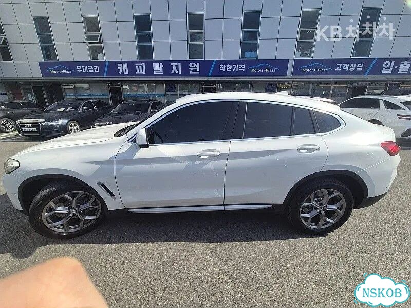BMW X4 2.0 AT, 2023, 21 500 км фото 5